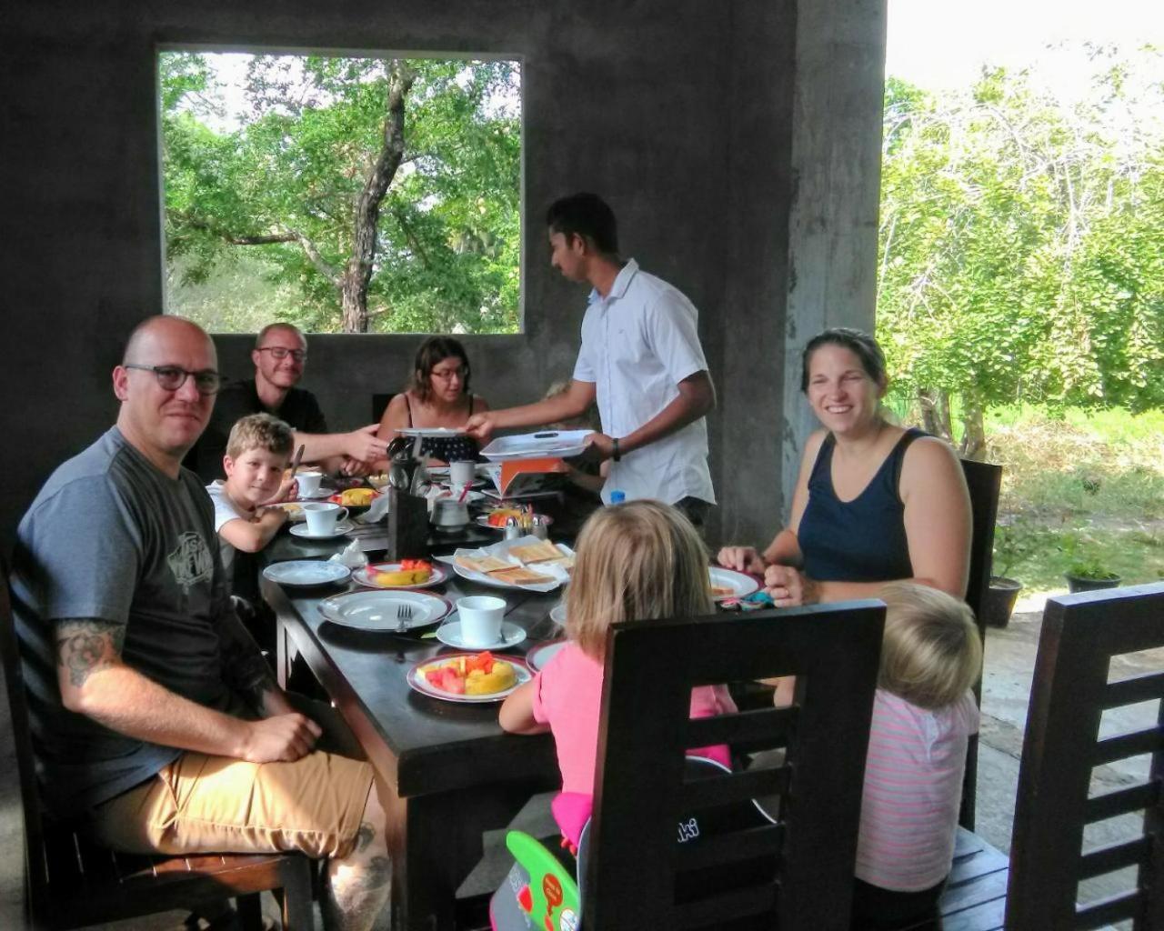 פולונרואה My Home Guest מראה חיצוני תמונה